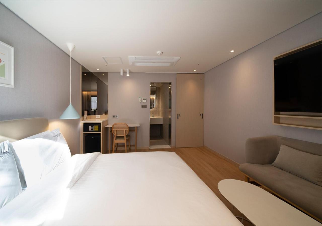 ชากัลชี-โร 21 Hotel ปูซาน ภายนอก รูปภาพ